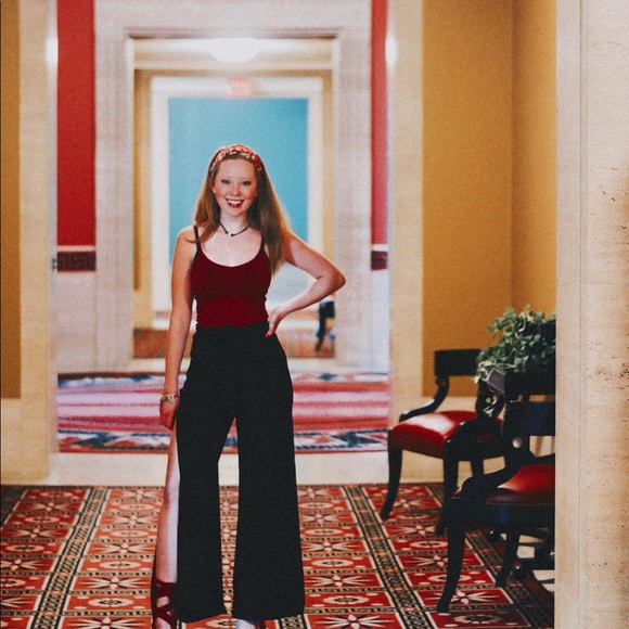 Meet your Posher, Elizabeth - Picture 1 of 1